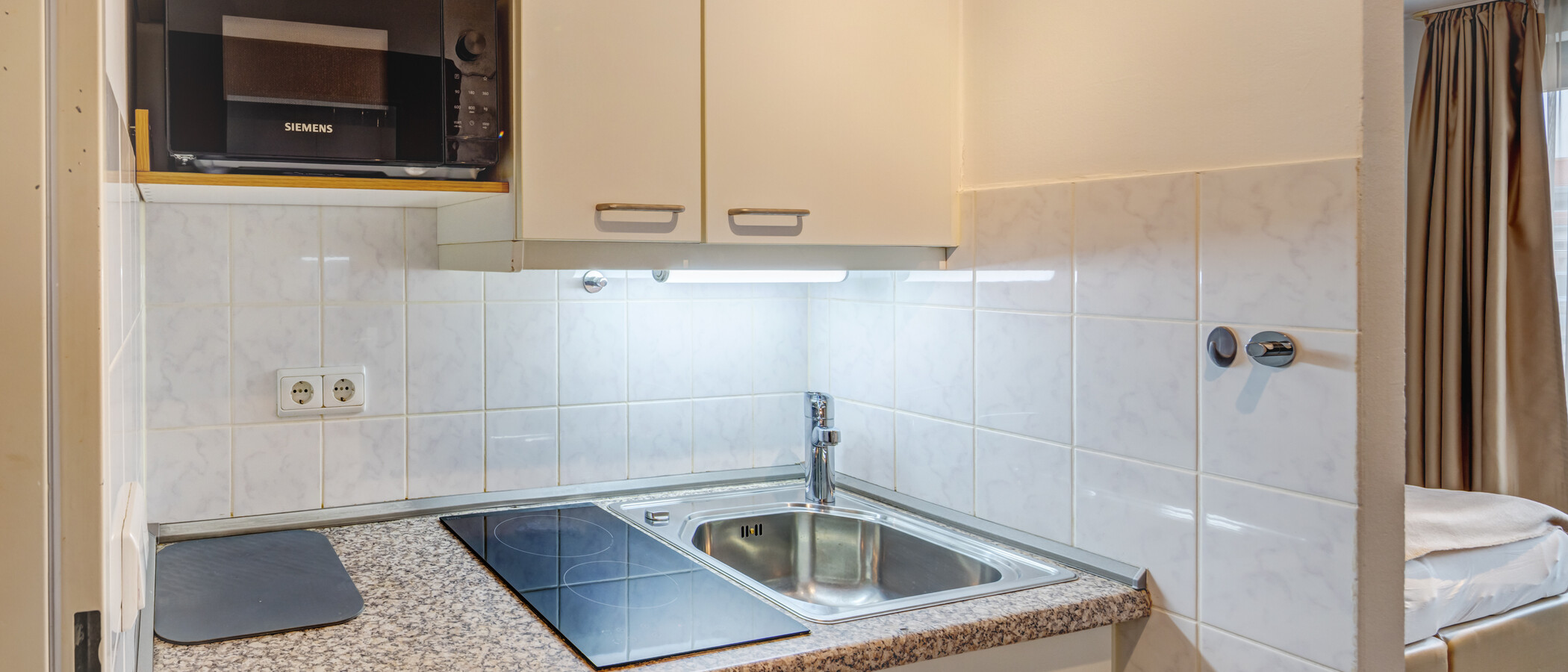 Lapos München Maxvorstadt 01 Konyha 9951