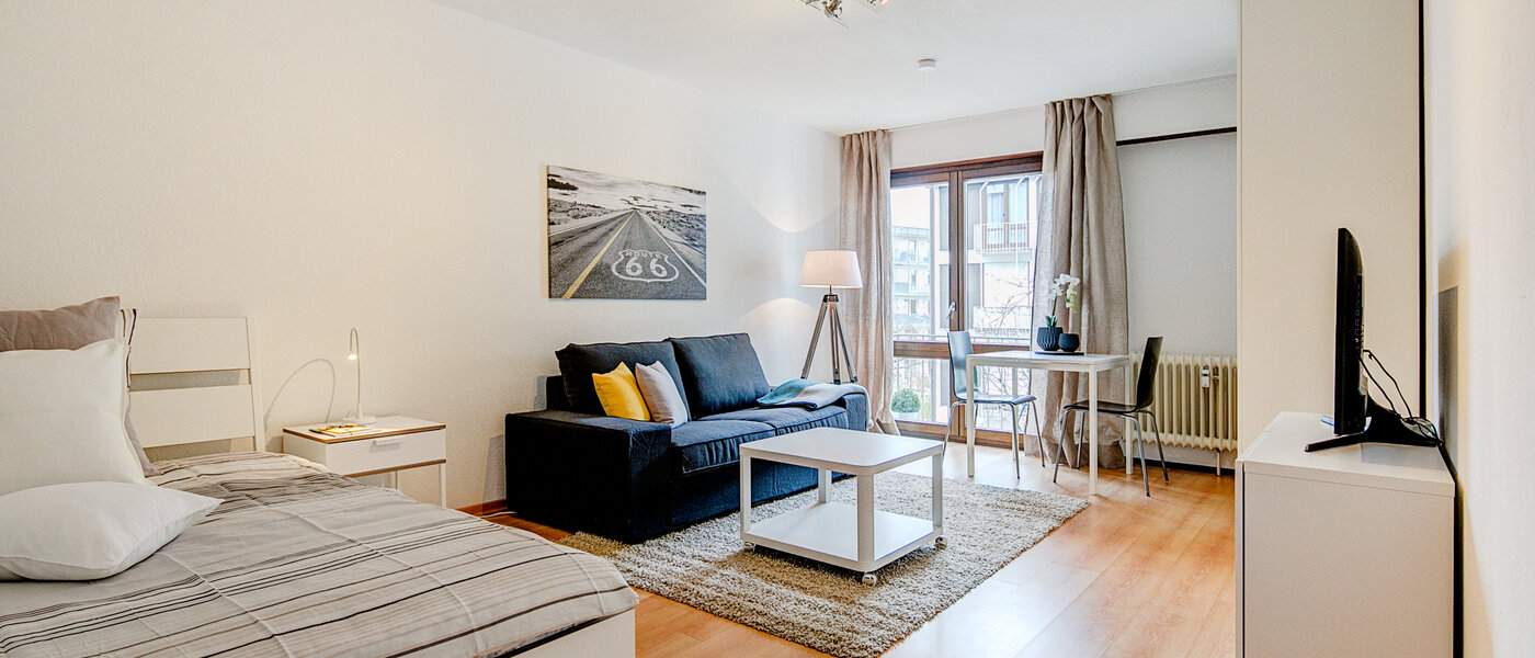 Lapos Unterschleißheim 01 Élő 9952