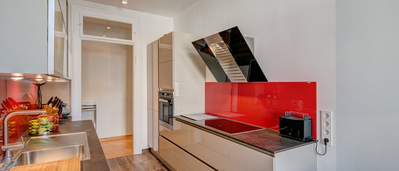 Плосък München Gärtnerplatzviertel 04 Кухня 9966