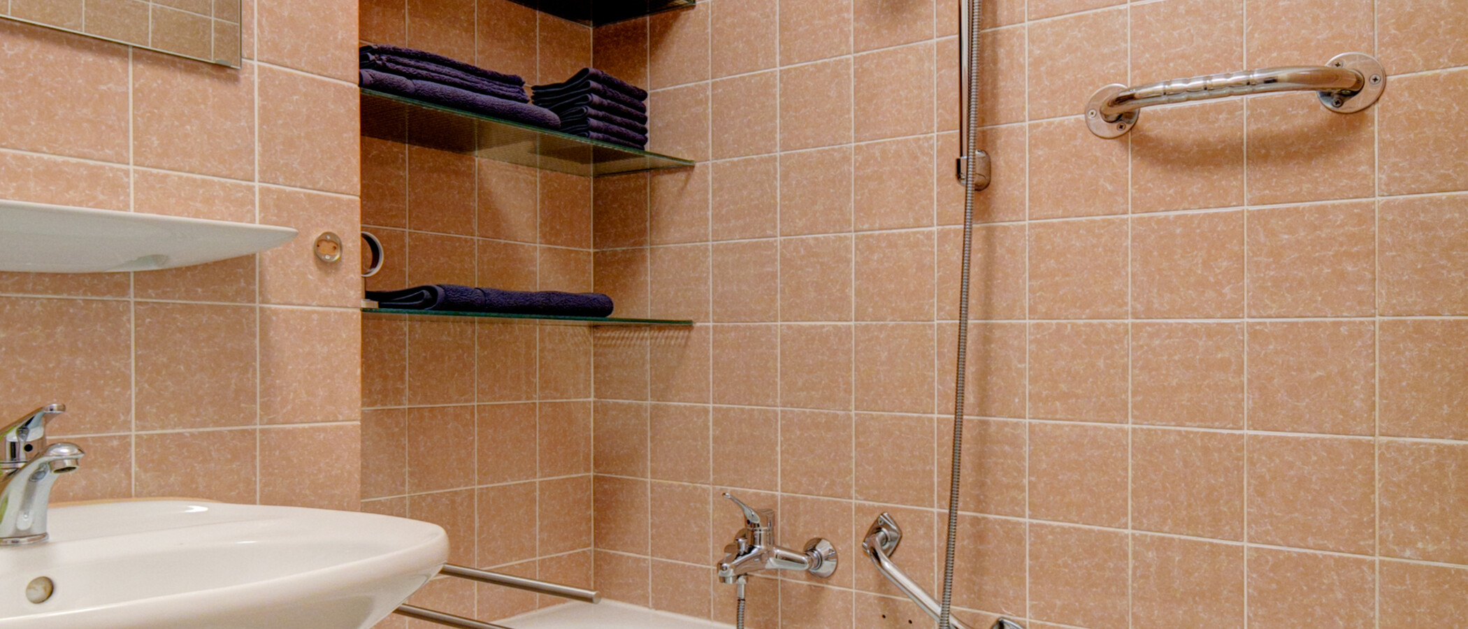 Flat München Schwabing-West 02 Baderom 9967