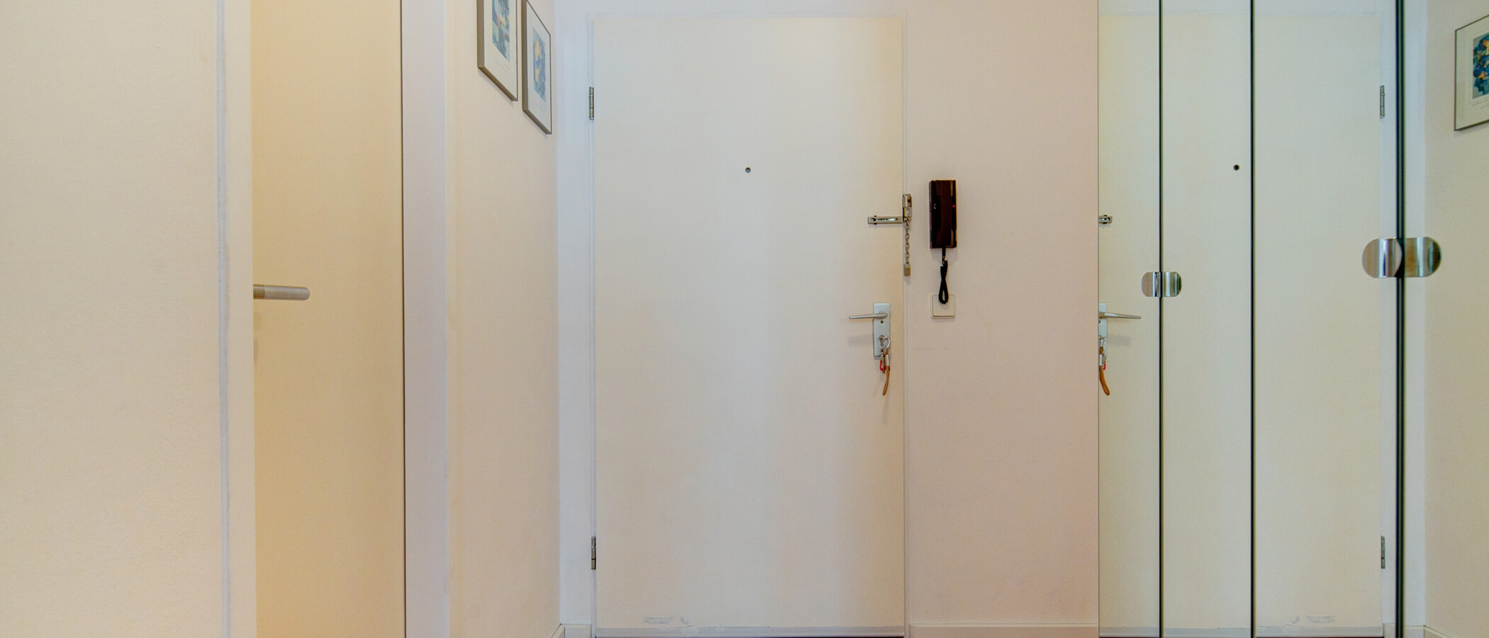Flat München Schwabing-West 02 Korridor/gang 9967