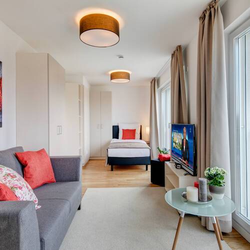 Lapos a  címen 1 Szoba | München-Milbertshofen | 10444