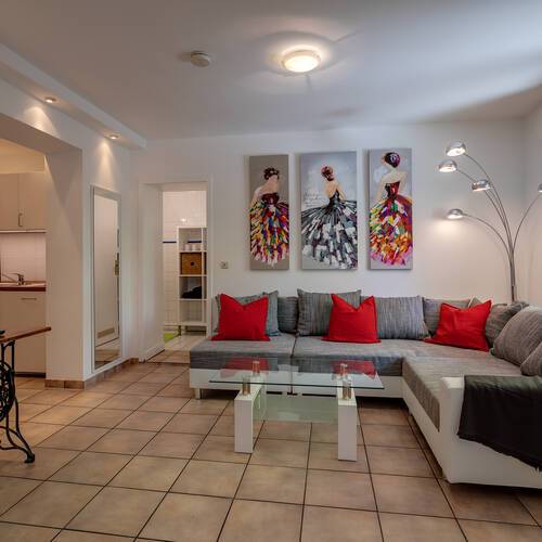 Plat met 2.5 Kamers | Oberhaching | 11644