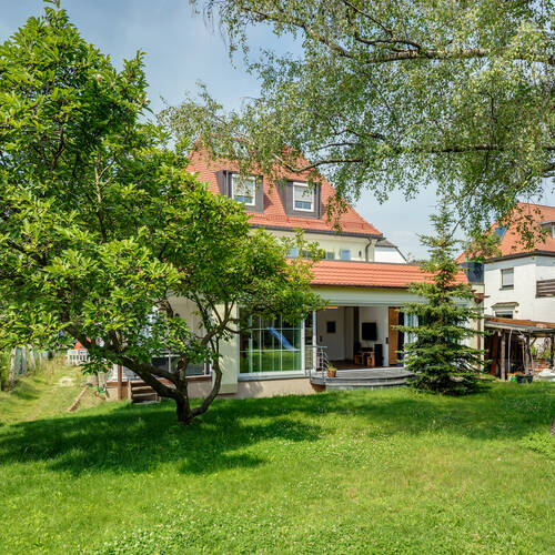 Lapos a  címen 2 Szobák | München-Moosach | 12283