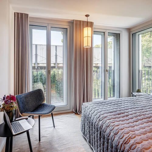 Lapos a  címen 1 Szoba | München-Herzogpark | 12679