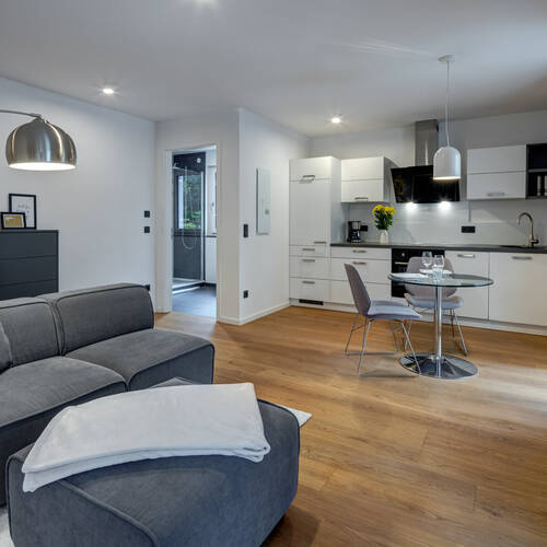 Platt med 1.5 Rum | Ottobrunn | 12770