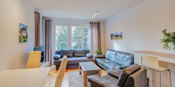 Ploché s 2 Pokoje | Mnichov-Cosimapark | 12861