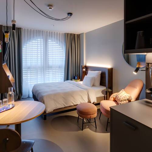 Lapos a  címen 1 Szoba | München-Neuperlach | 13246