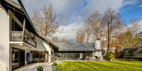 Vila s 8 Pokoje | Grünwald | 13300