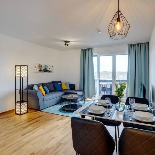 Lapos a  címen 3 Szobák | München-Moosach | 13403