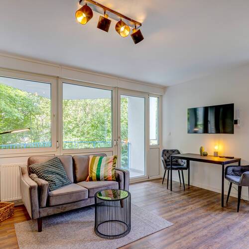 Lapos a  címen 1 Szoba | München-Untermenzing | 13539