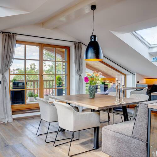 Apartamento no sótão com 2 Zimmern | Holzkirchen | 13582