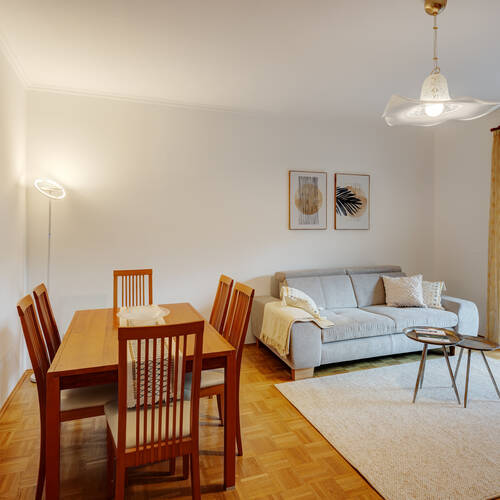 Lapos a  címen 4 Szobák | München-Schwabing-West | 13736