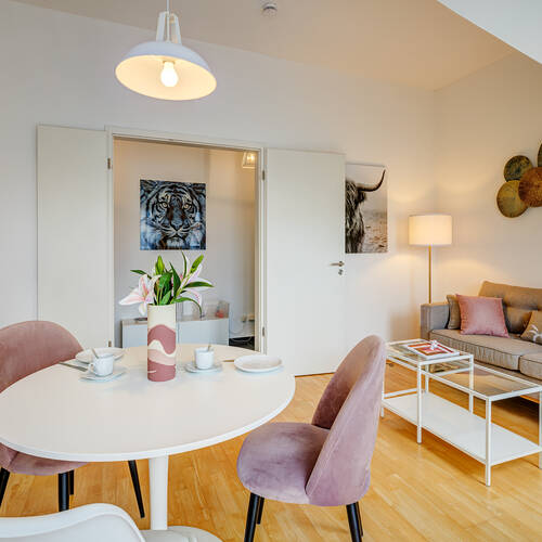 Mansardă plată cu 2 Camere | München-Schwabing | 13837