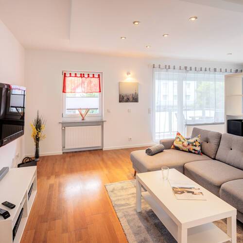 Ploché s 1.5 Izby | Mníchov-Forstenried | 14109