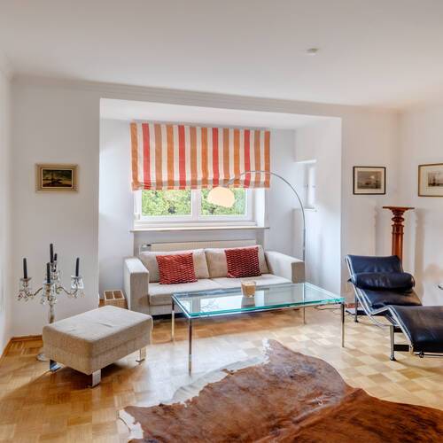 Rodinný dům s 6.5 Pokoje | Mnichov-Daglfing | 14387