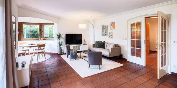 Dvostanovanjska hiša s spletno stranjo . 6 Sobe | Rottach-Egern | 14616