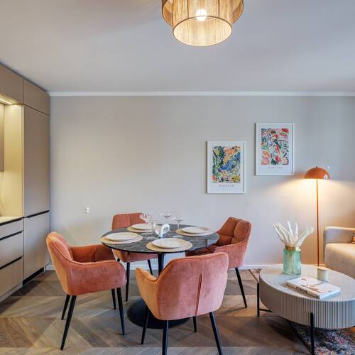 Ravna stran s spletno stranjo . 3 Sobe | München-Nymphenburg | 14667