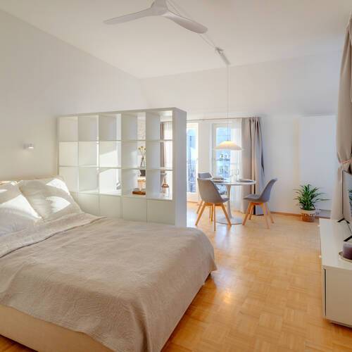 Vindsvåning med 1 Rum | München-Neuhausen | 14695