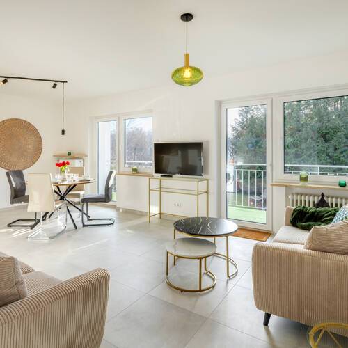 Плоский з 3 Кімнати | Germering | 14700