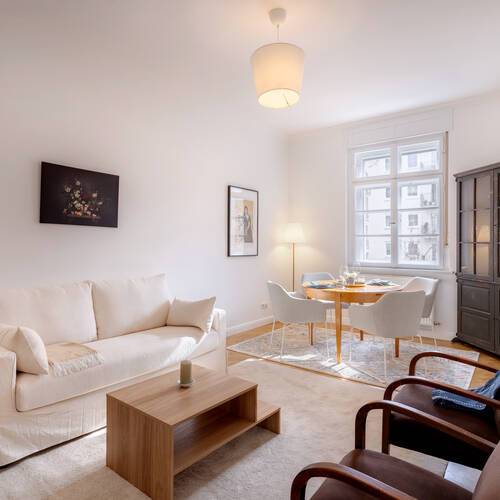 Plat cu 2.5 Camere | München-Maxvorstadt | 14777