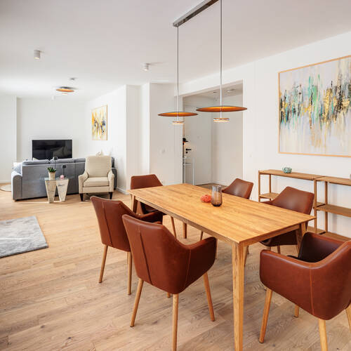 Ploché s 4 Pokoje | Mnichov-Neuhausen | 14804