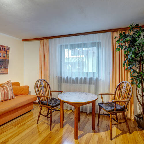 Ploché s 1 Izba | Unterföhring | 3405