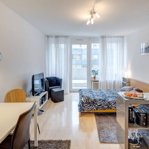 Ploché s 1 Pokoj | Mnichov-Schwabing | 6455