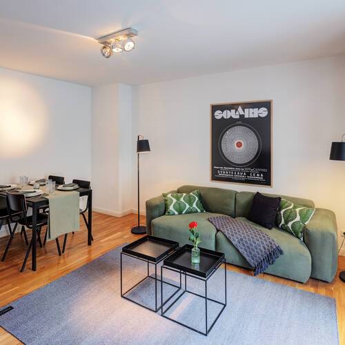 Плосък с 2.5 Стаи | Мюнхен-Maxvorstadt | 8243