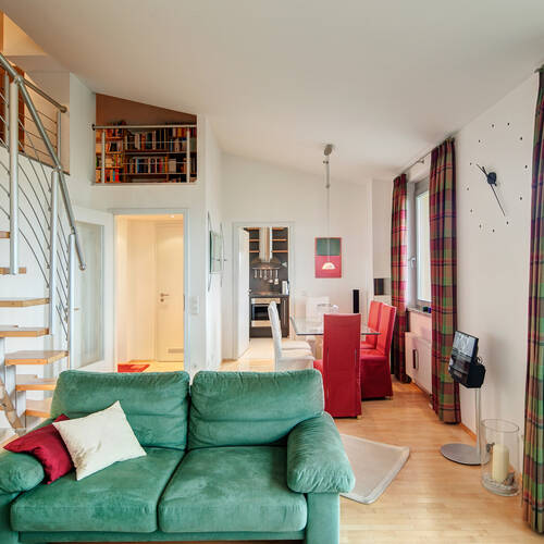 Galerij plat met 2.5 Kamers | München-Moosach | 8607