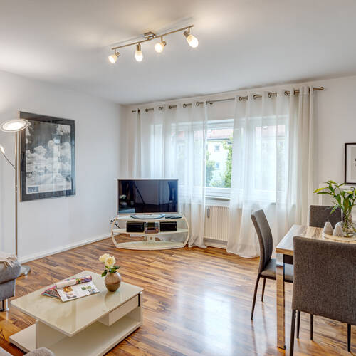 Ploché s 2 Izby | Mníchov-Schwabing | 8695