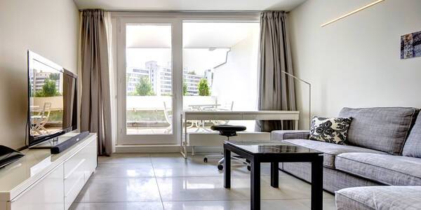 Düz ile 1.5 Odalar | Münih-Olympiadorf | 8757