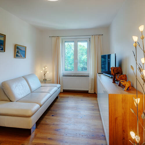 Lapos a  címen 1 Szoba | München-Thalkirchen | 9295