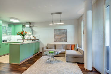 Möblierte Wohnung im Neubauviertel am Hirschgarten