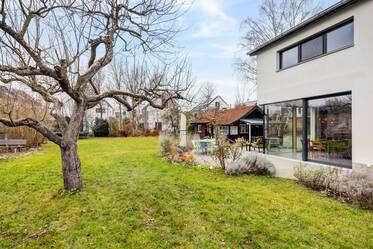 Moderne og rummeligt arkitekttegnet hus til leje 