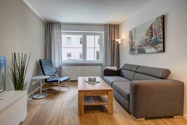 Sehr schöne möblierte Wohnung içinde Westend