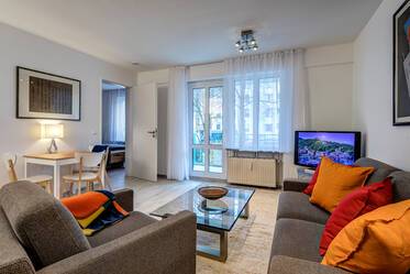 Πολύ ωραία επιπλωμένο Επίπεδη στο Daglfing