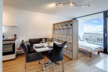 In de buurt van BMW: tijdelijk verblijf in een 1-kamerappartement in Schwabing