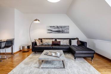Meget flot møbleret Maisonette-lejlighed i Dachau