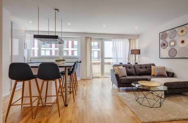 Premium flat: Πολύ ωραία επιπλωμένο Επίπεδη στο Maxvorstadt