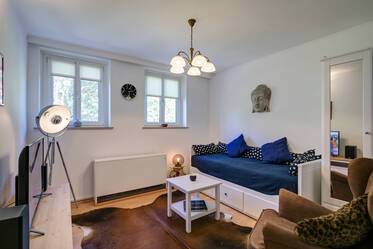 Sehr schöne möblierte Wohnung içinde Giesing