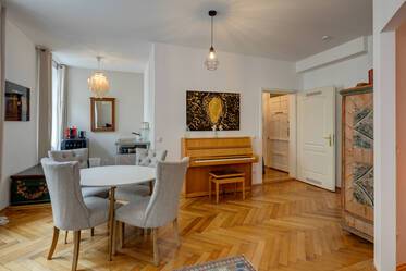 Schöne möblierte Wohnung içinde Dreimühlenviertel