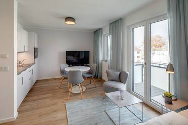 Meget flot møbleret Flad i Milbertshofen