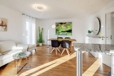 Apartament nou, modern și luminos (2019)