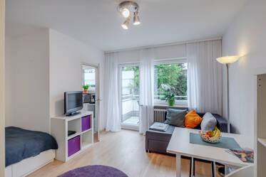 Schönes möbliertes Apartment içinde Fasangarten