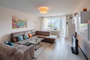 Красиво обзавеждане Плосък в Neuperlach