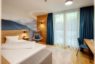 Sehr schönes möbliertes Apartment içinde Miesbach