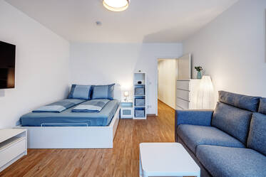 Много хубаво обзавеждане Плосък в Sendling