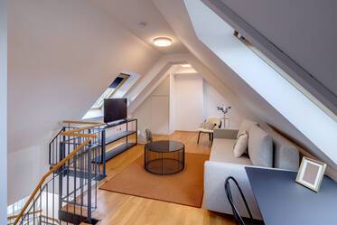 Vackert möblerad Maisonette-lägenhet i Au-Haidhausen