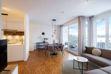 Много хубаво обзавеждане Плосък в Schwabing-West